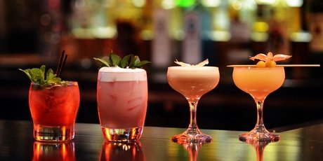Auswahl von Cocktails