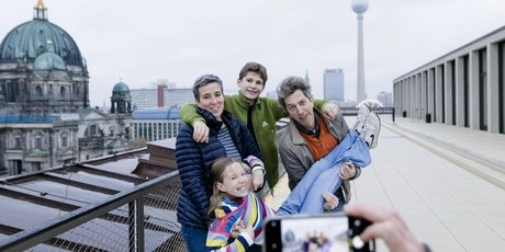 Famiglia all'Humboldt Forum di Berlino