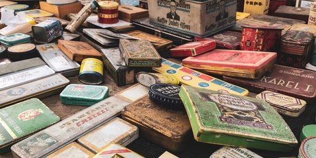 Vintage auf Flohmarkt