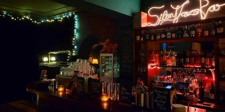 Silent Jazz Bar