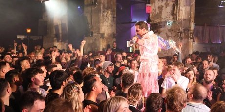 Party im SchwuZ, Berlins größtem LGBTIQA* Club