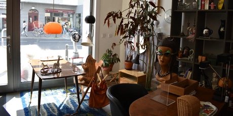 BOST_Vintage Laden