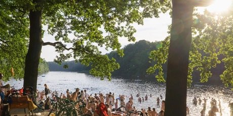 Badevergnügen an der Krummen Lanke