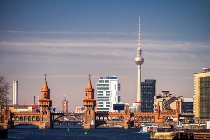 Berlin Kreuzberg Oberbaumbridge