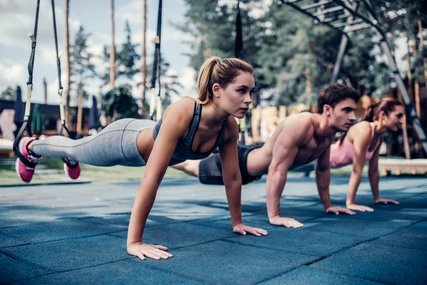 Group suspension training