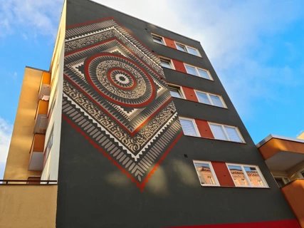 Street Art in Berlin: Cryptik 