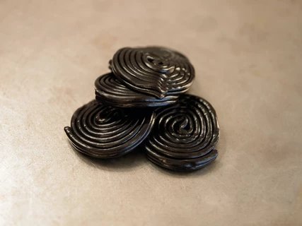 Liquorice snails