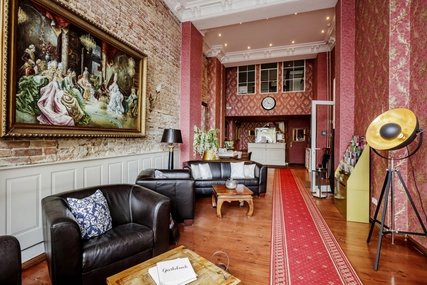 15-Min-Stadt-Hotel Garden Boutique Hotel Lobby