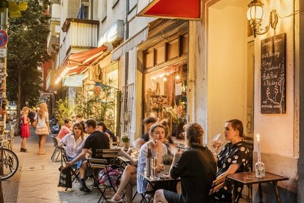 Going out in Weserstraße in Berlin