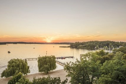 Der Wannsee in Berlin bei Sonnenuntergang