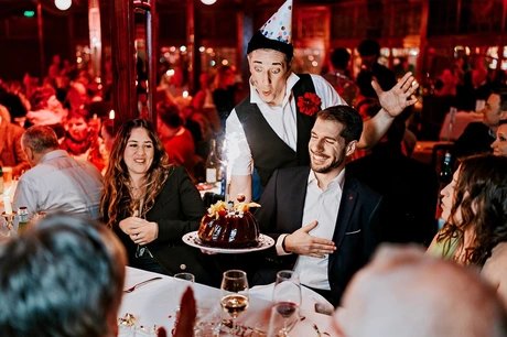 PALAZZO Berlin - Die Dinner Show im Spiegelpalast