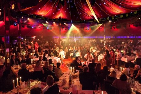 PALAZZO Berlin - Die Dinner Show im Spiegelpalast