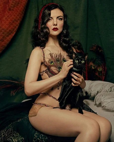 BERLIN BURLESQUE FESTIVAL - NO.14