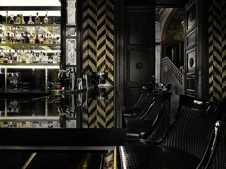 GQ BAR