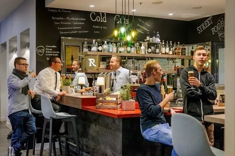 RELAX - Food, Drinks & You