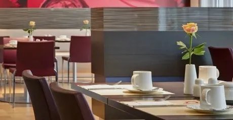 Hotels in Berlin | IntercityHotel Berlin Hauptbahnhof