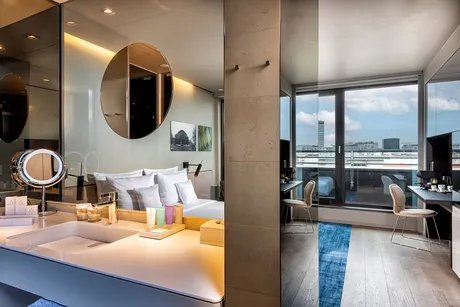 PREMIUM DELUXE ROOM