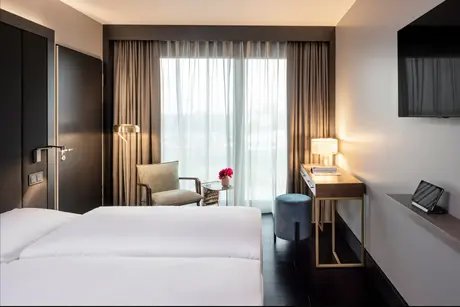 Roomy Zimmer