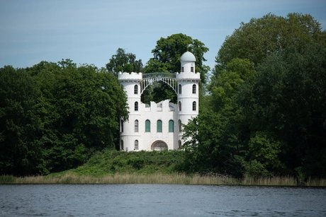 Die Pfaueninsel an der Wannsee-Babelsberg Route