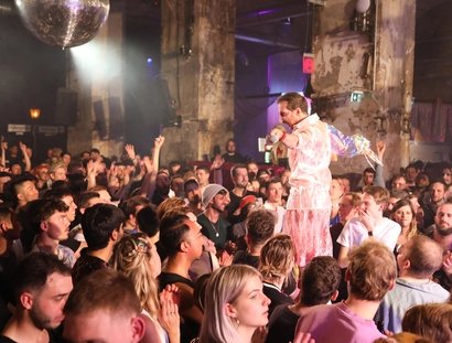 Fête au SchwuZ, le plus grand club LGBTIQA* de Berlin