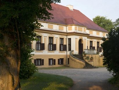 Caputh, château de Caputh, vue latérale du parc