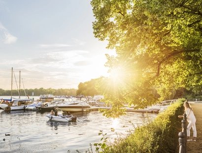 Lago Tegel en Berlín en verano