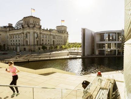 Spreebogen im Regierungsviertel