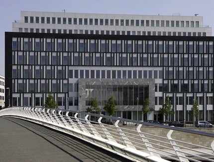 Bundespressekonferenz am Schiffbauerdamm