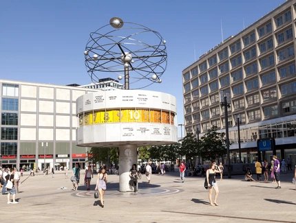 Urania Weltzeituhr auf dem Alexanderplatz