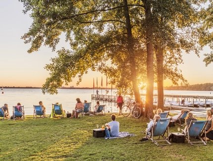 Relaxed atmosphere on deckchairs on Berlin\
