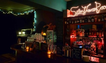 Silent Jazz Bar